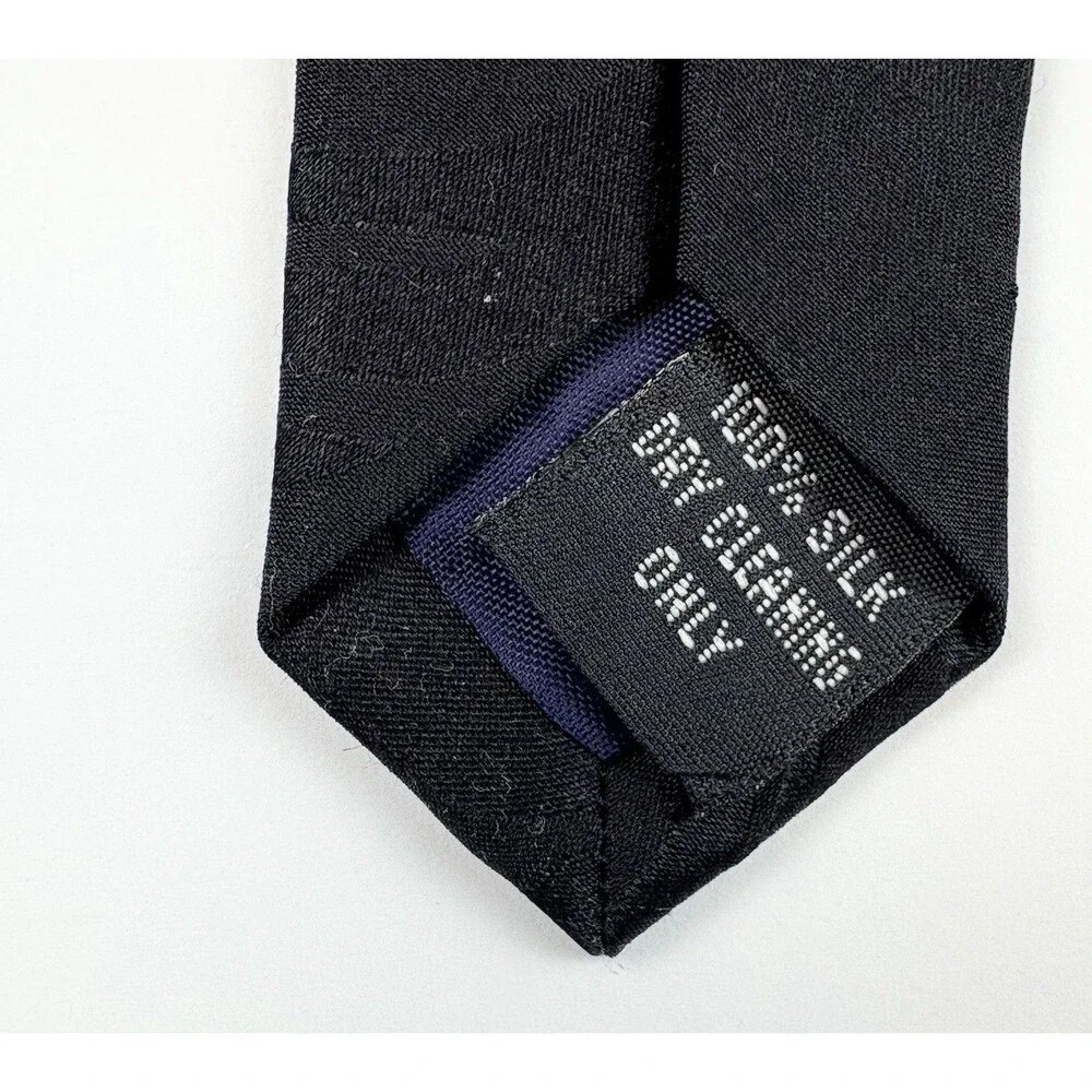 Disney Necktie Mickey Mouse Minnie Mouse Golf Themed 100% Silk Mickey Unlimited